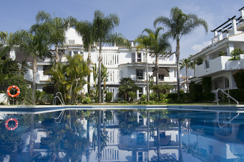 Apartamentos Y Casas Serinamar Marbella El Ángel Eksteriør bilde
