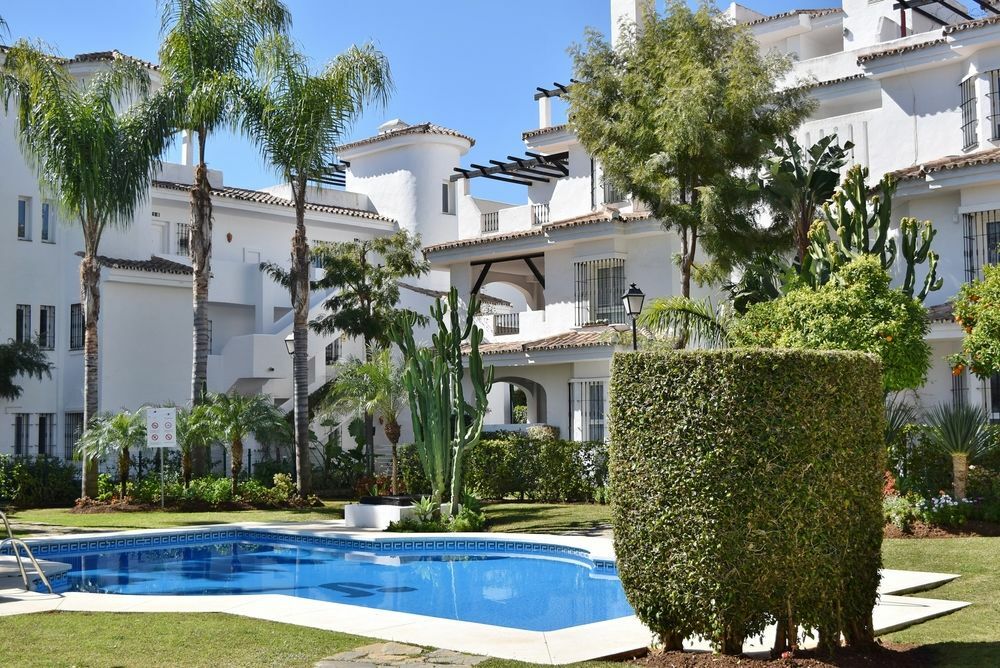 Apartamentos Y Casas Serinamar Marbella El Ángel Eksteriør bilde