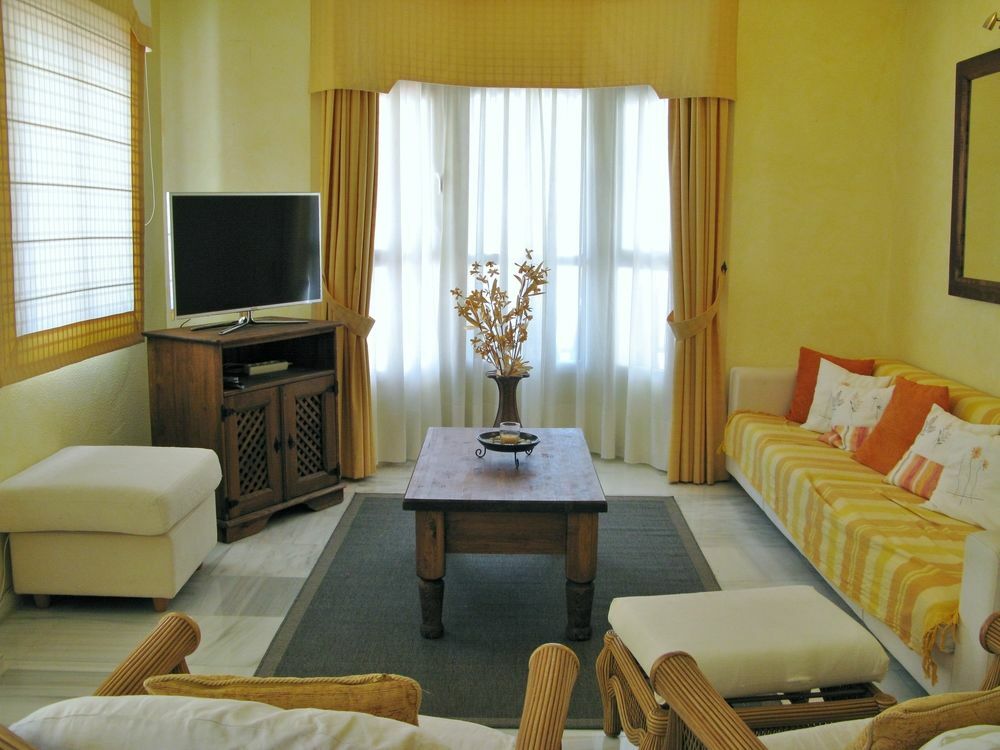 Apartamentos Y Casas Serinamar Marbella El Ángel Eksteriør bilde
