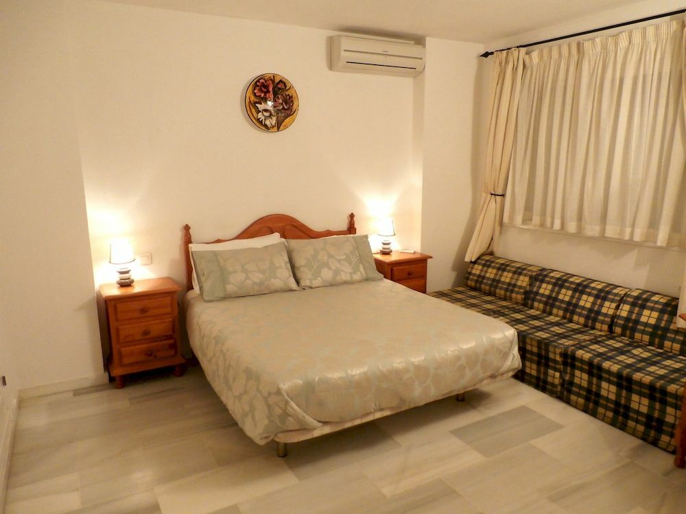 Apartamentos Y Casas Serinamar Marbella El Ángel Eksteriør bilde