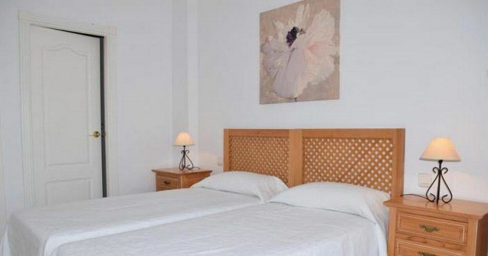 Apartamentos Y Casas Serinamar Marbella El Ángel Eksteriør bilde